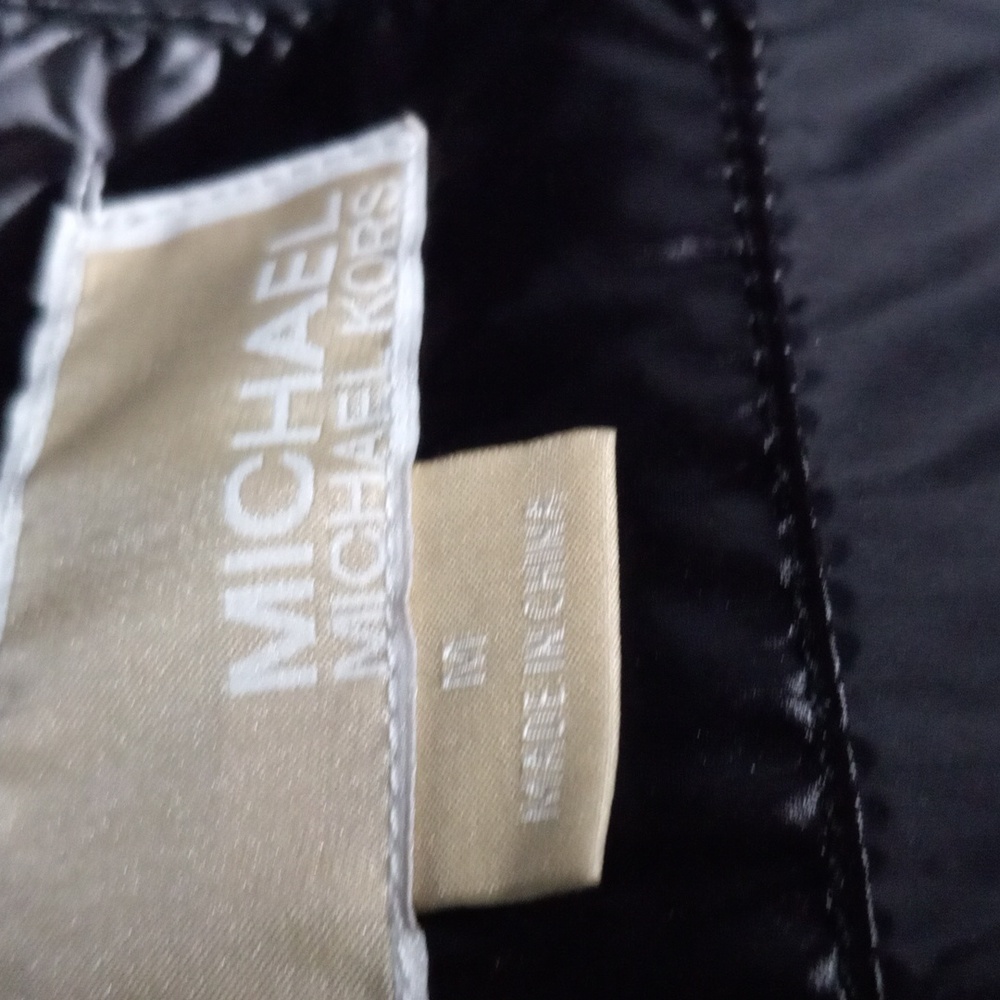 Michael Kors puff coat black with faux fur zippered hood.  Med. NEW - Picture 4 of 13